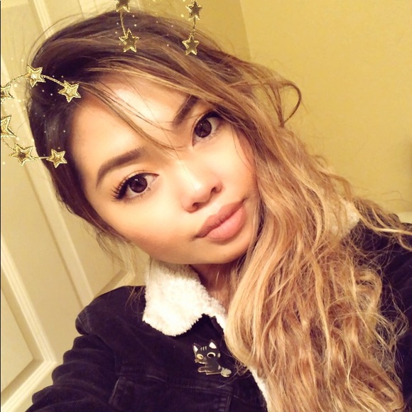 Meet your Posher, Cassie - Picture 1 of 1